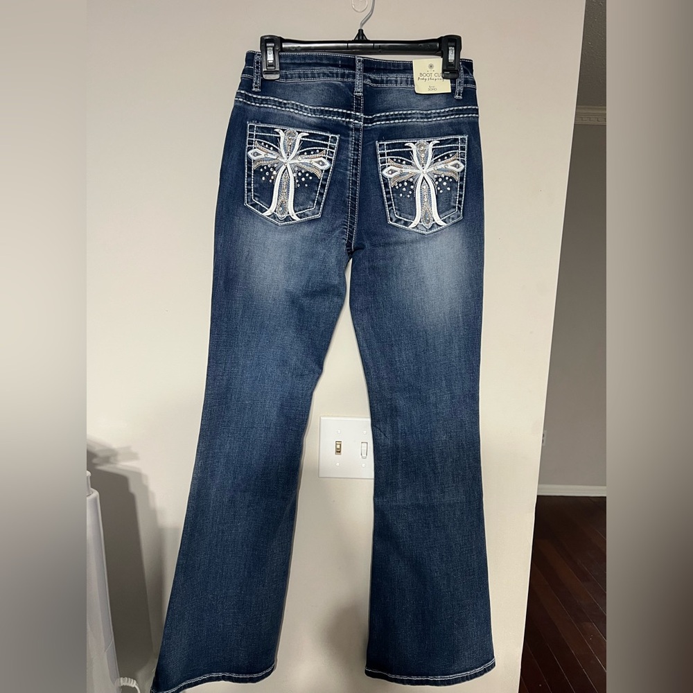 Love soho Jeans Women's Bella Bootcut Dark size 9